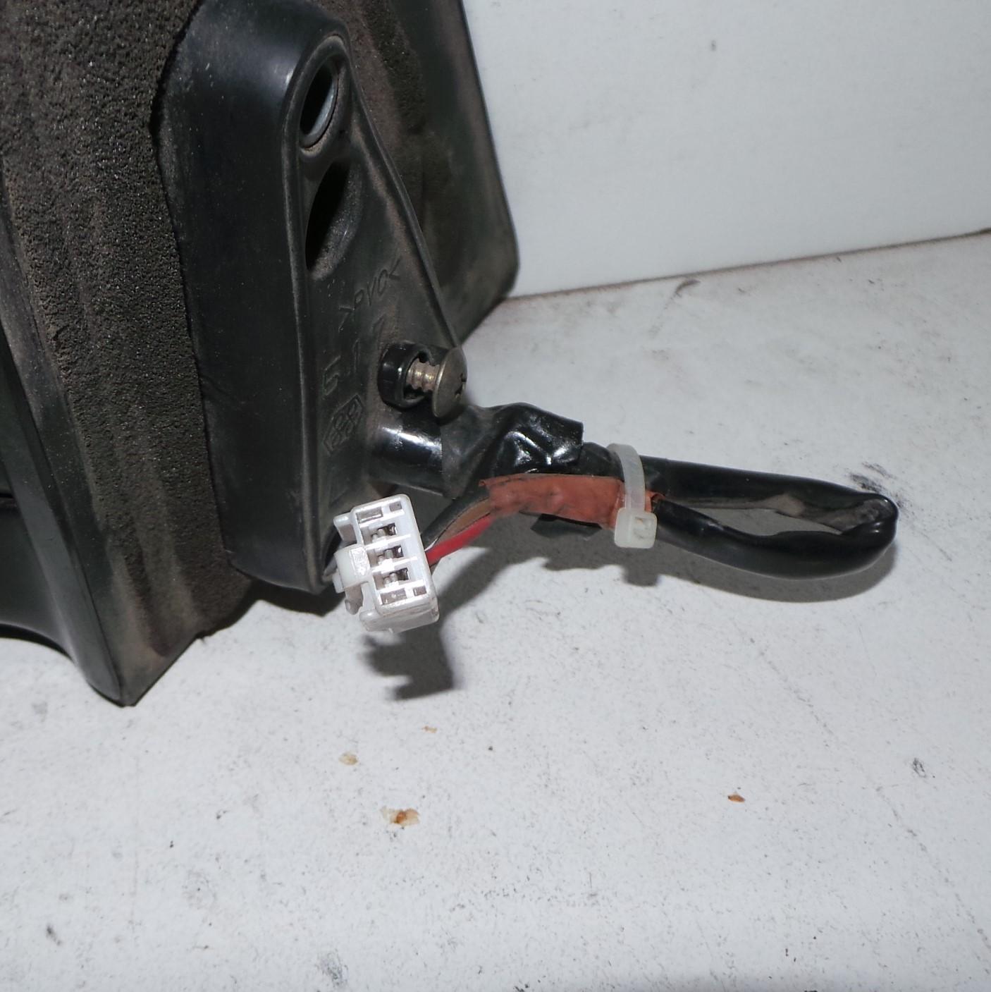 View Auto part Left Door Mirror Toyota Rav4 1998