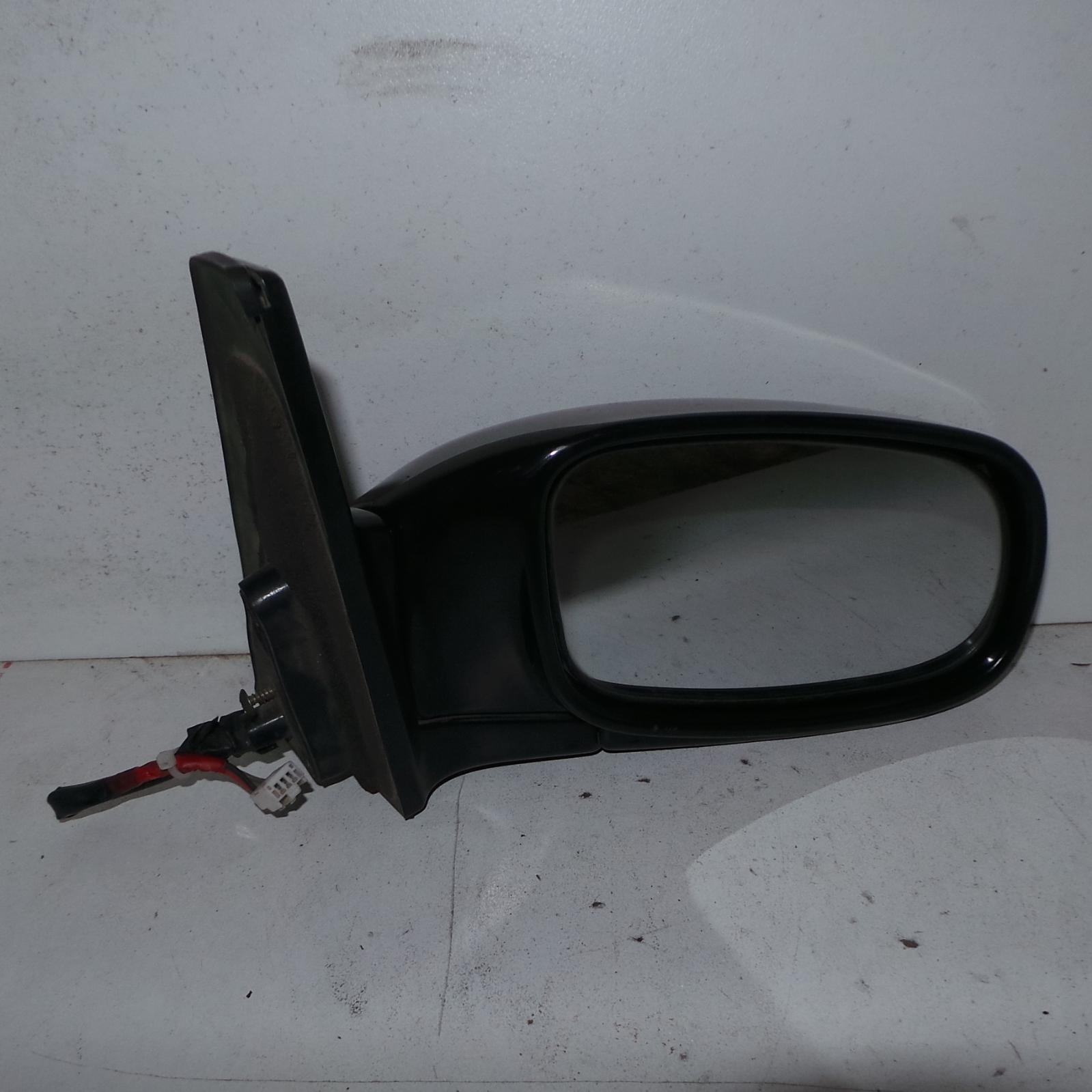 View Auto part Right Door Mirror Toyota Rav4 2000