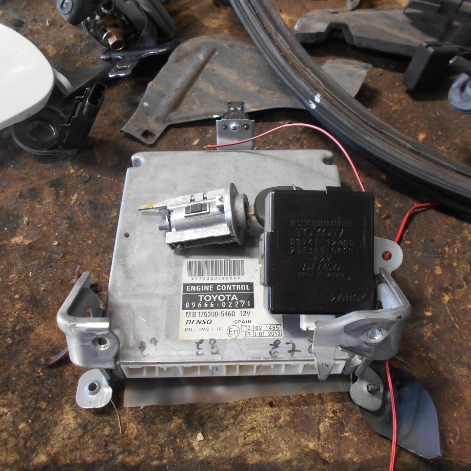 View Auto part Ecu Toyota Corolla 2003