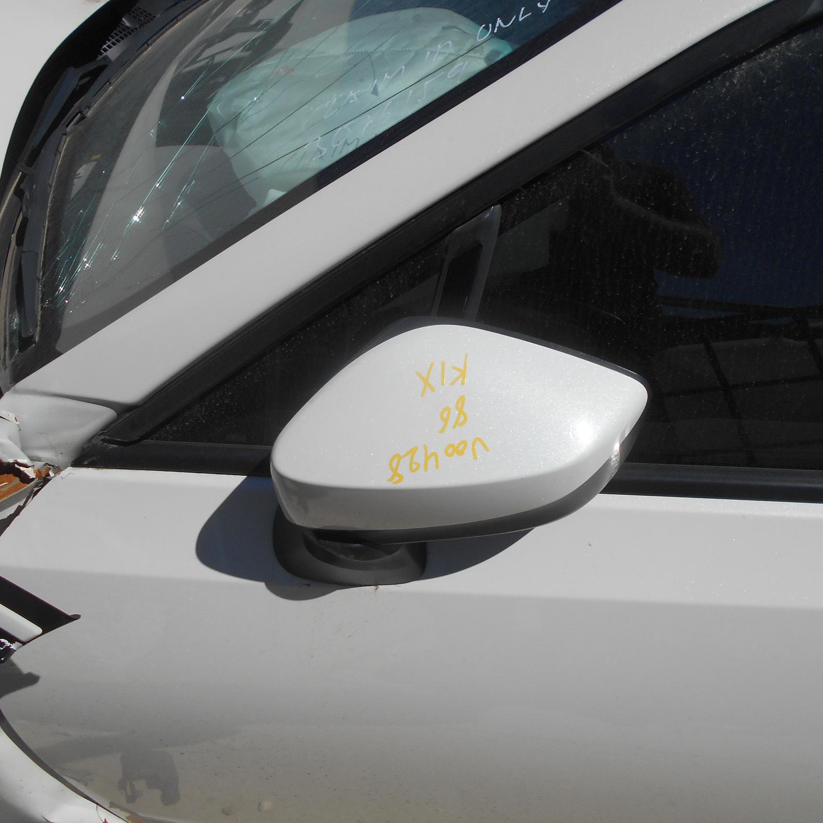 View Auto part Left Door Mirror Toyota 86 2015