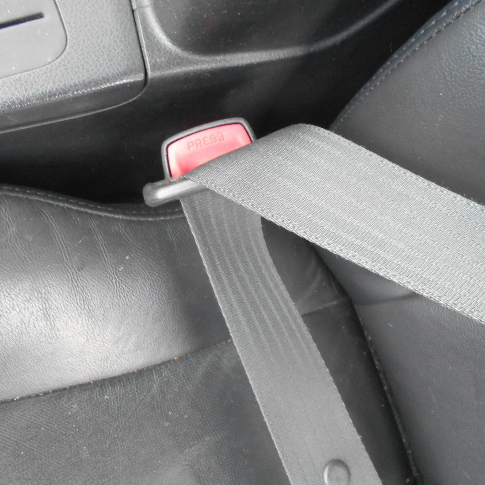 View Auto part Seatbelt/Stalk Toyota Camry 2008