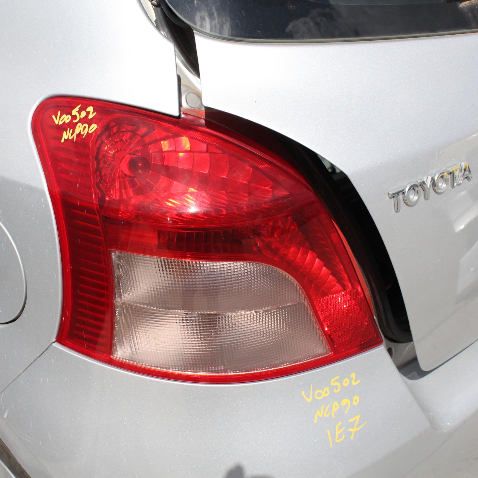 2006 Toyota Yaris Left Taillight View Auto part Left Taillight Toyota Yaris 2006