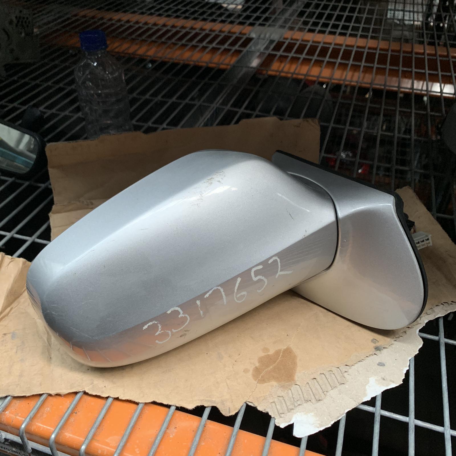 View Auto part Right Door Mirror Toyota Celica 2001