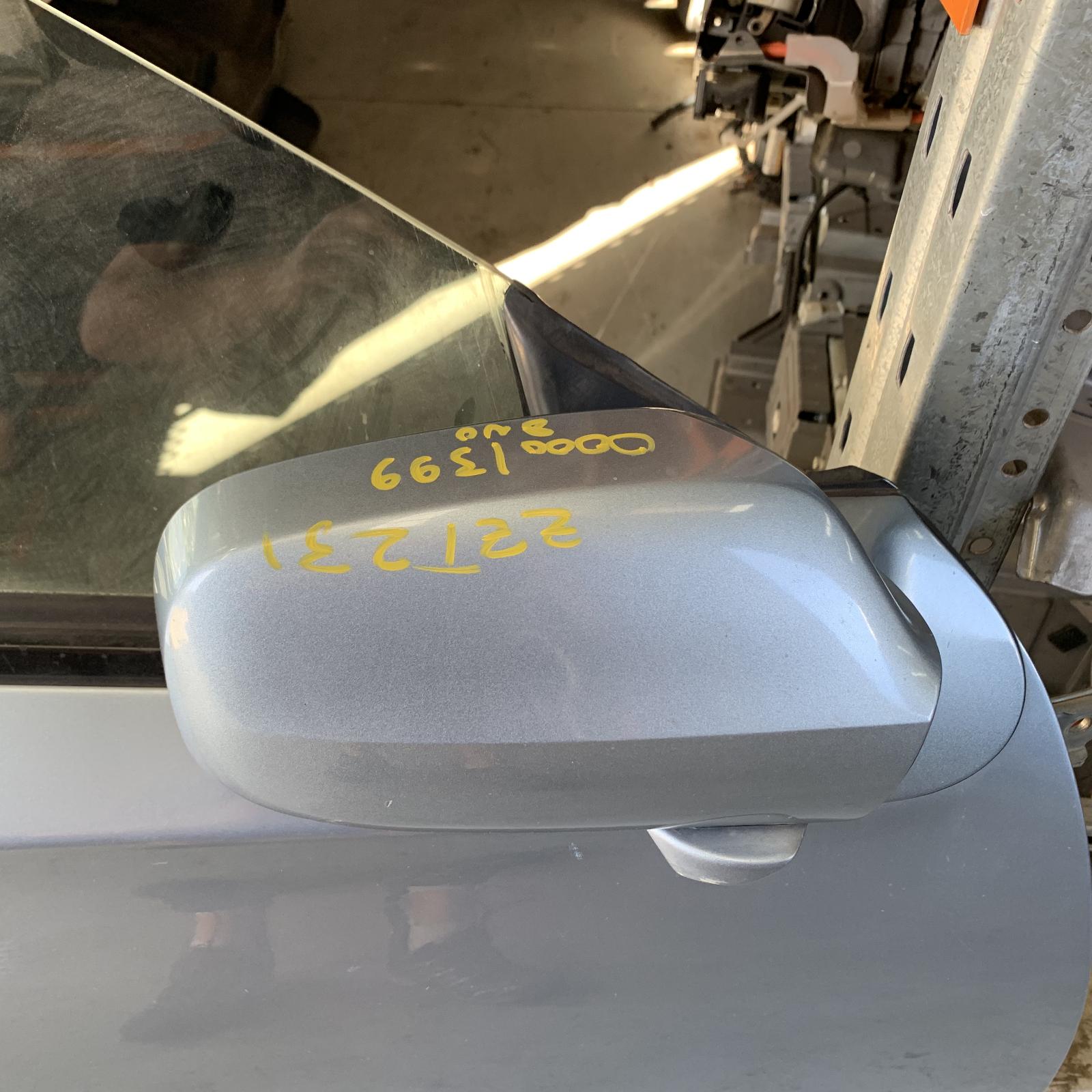 View Auto part Right Door Mirror Toyota Celica 2001