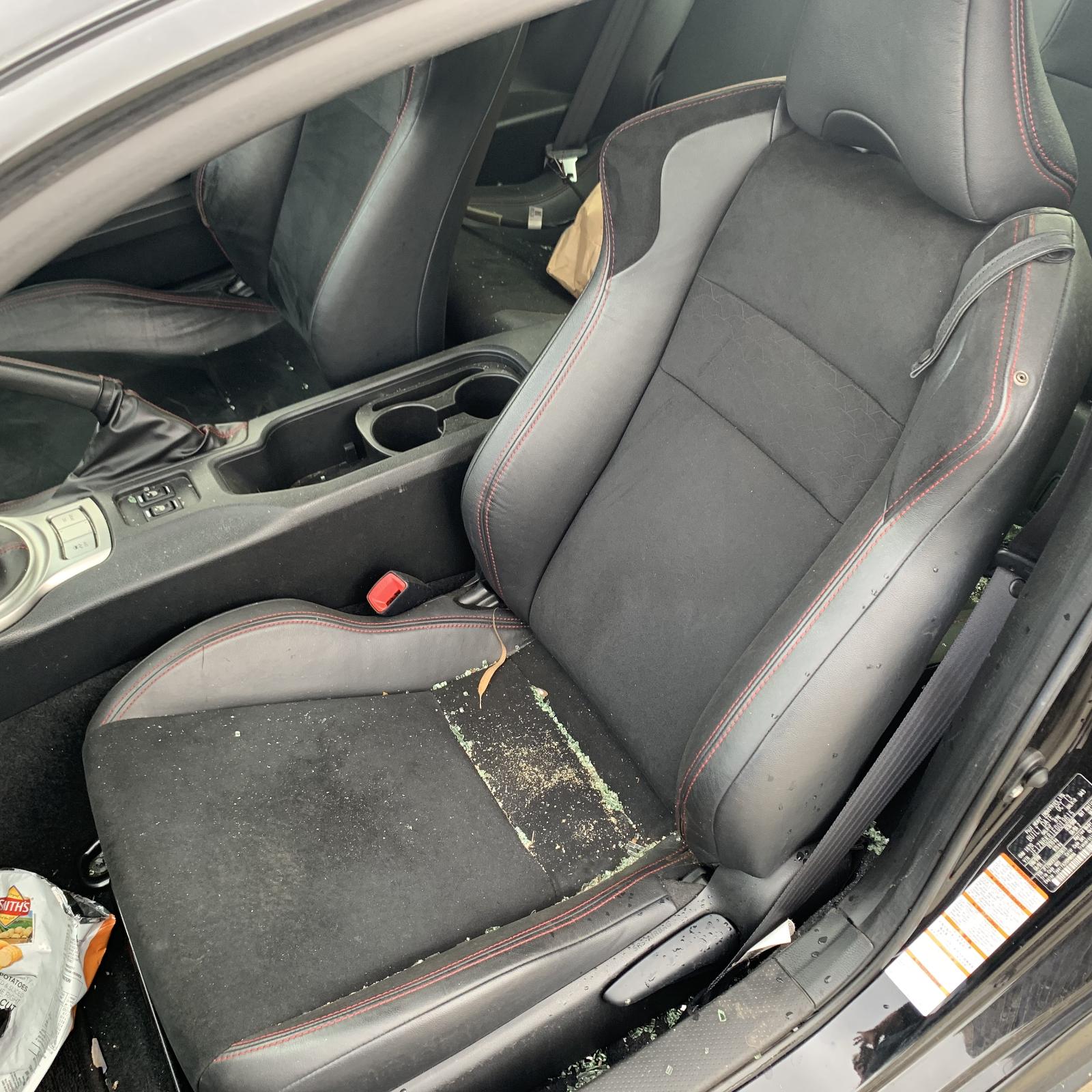 View Auto part Front Seat Toyota 86 2013