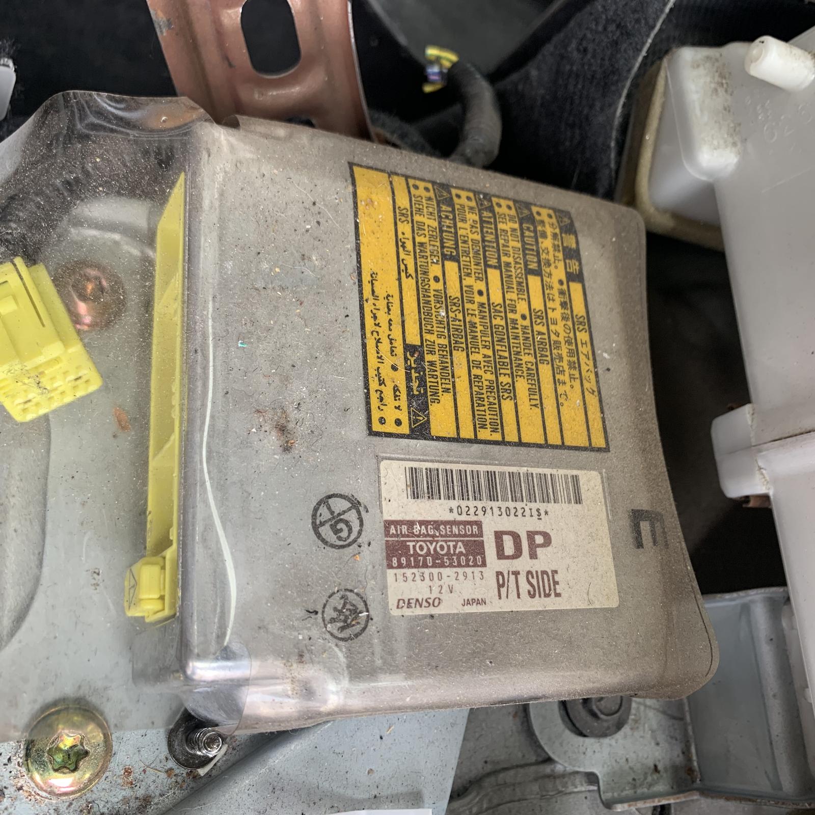 Airbag Module/Sensor Is200/is300 Lexus 1999