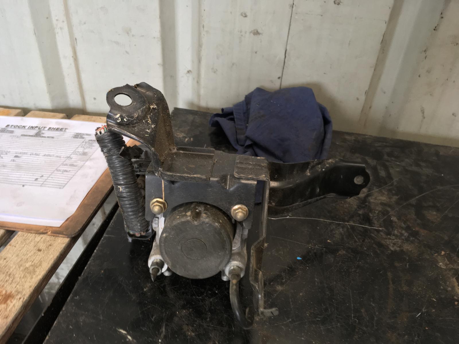 View Auto part Abs Pump/Modulator Toyota Rav4 2002