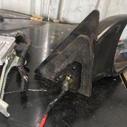 View Auto part Right Door Mirror Toyota Rav4 1998