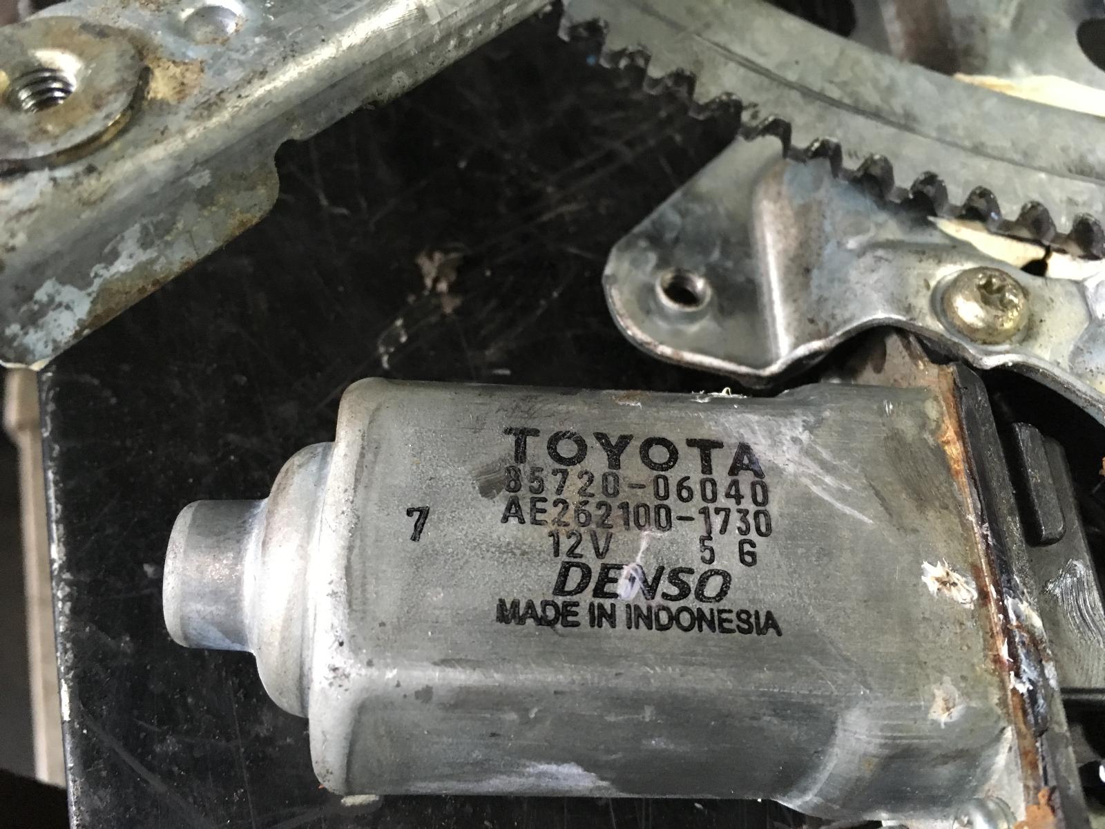 View Auto part Left Front Window Reg/Motor Toyota Camry 2005