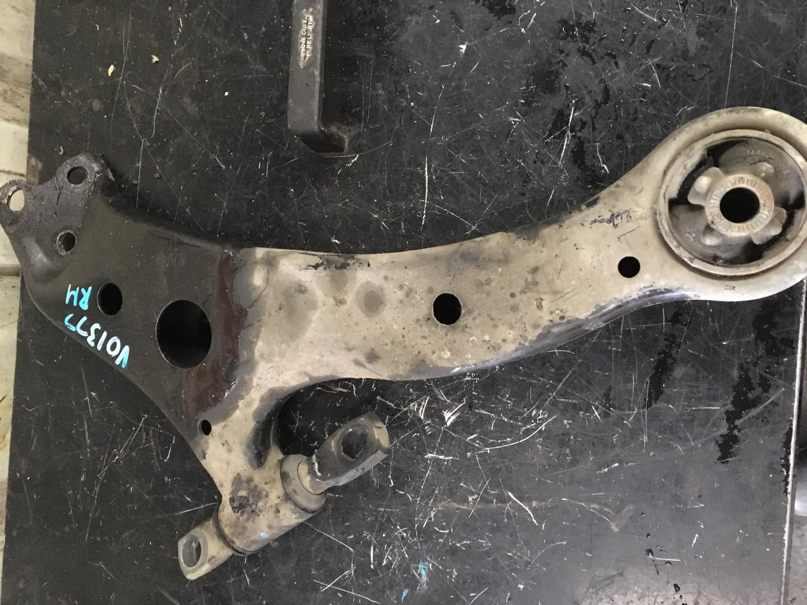 View Auto part Right Front Lower Control Arm Toyota Tarago 2004