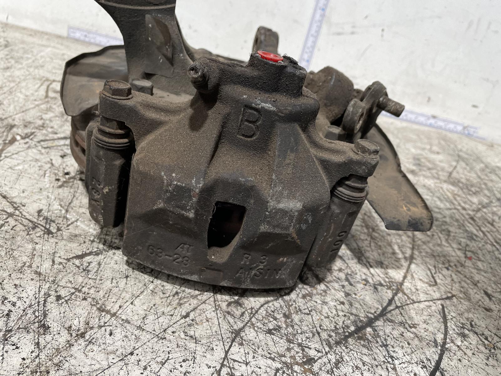 View Auto part Right Front Hub Assembly Toyota Tarago 2004