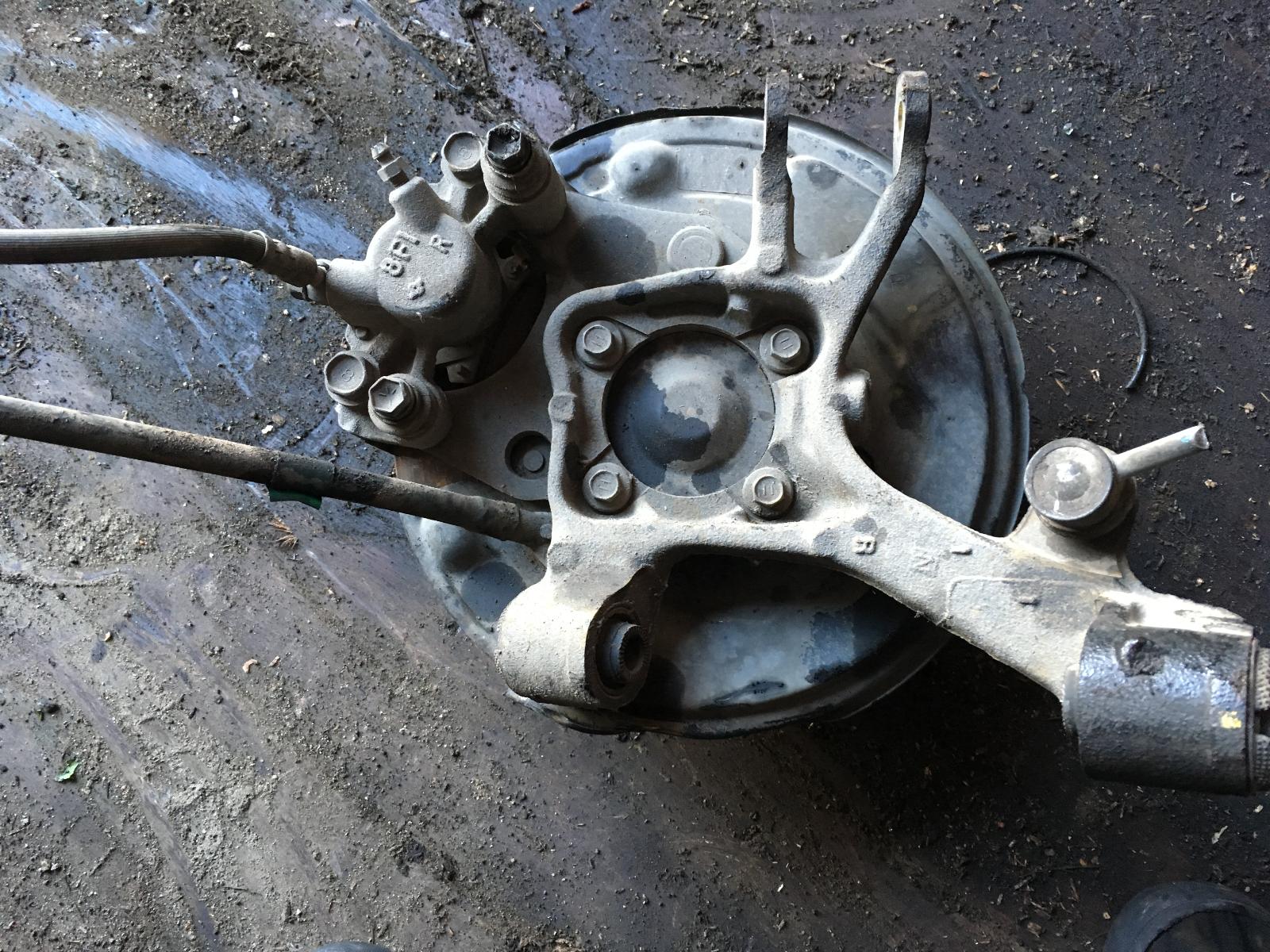 View Auto part Right Rear Hub Assembly Toyota Celica 2001