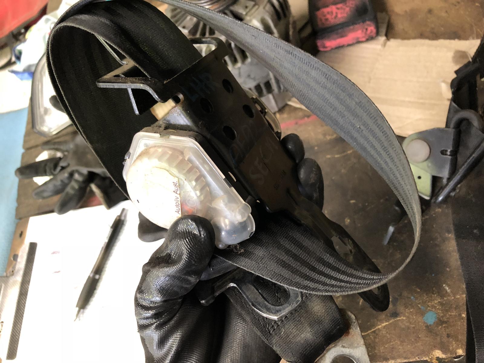 View Auto part Seatbelt/Stalk Toyota Corolla 1990