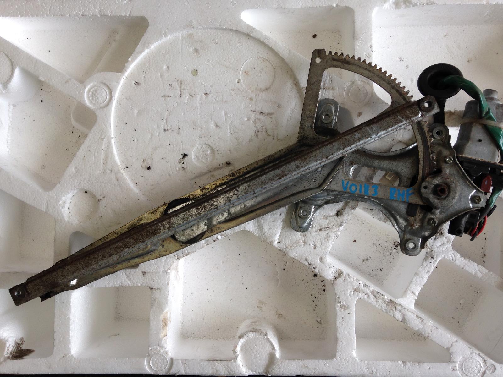 View Auto part Left Rear Wnd Reg/Motor Lexus Gs 1999