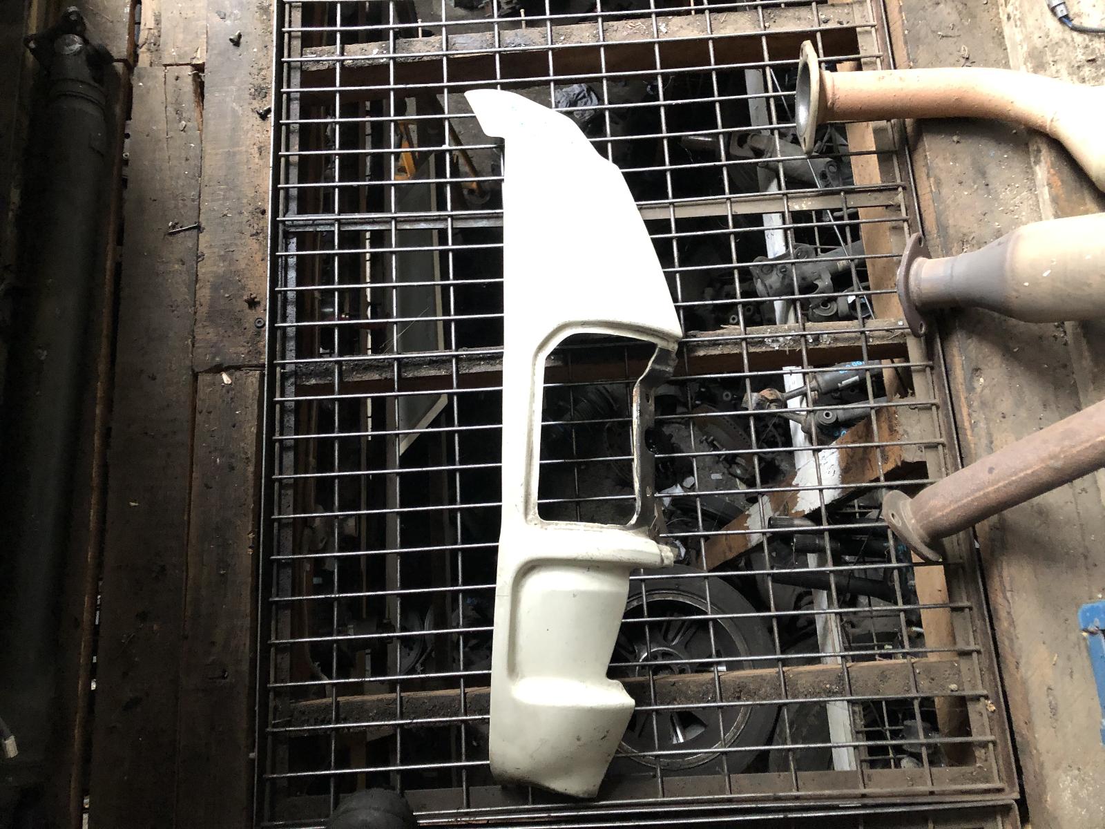 View Auto part Right Guard Toyota Hiace 1980