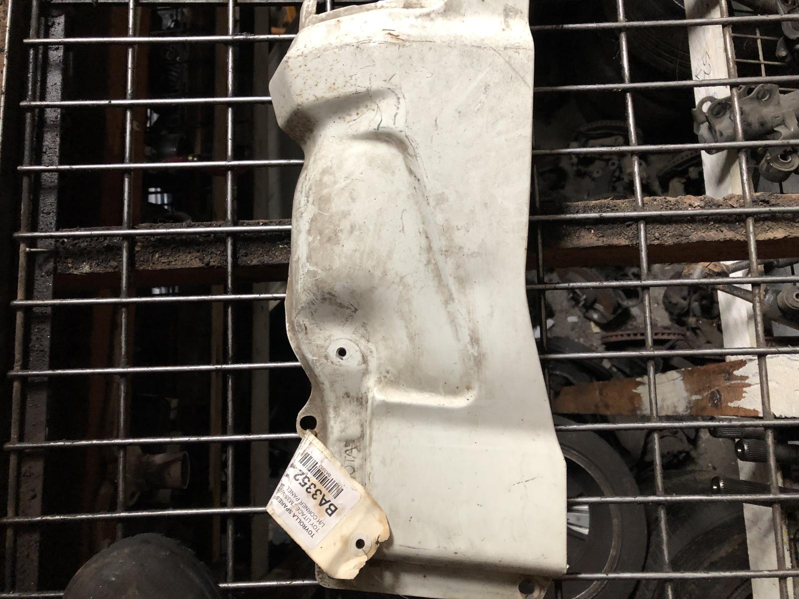 View Auto part Left Guard Toyota Liteace 1986