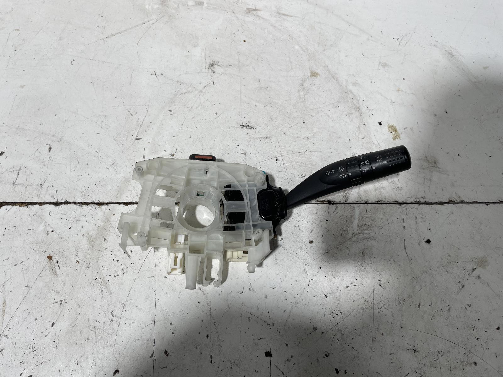 View Auto part Combination Switch Subaru Outback 2004
