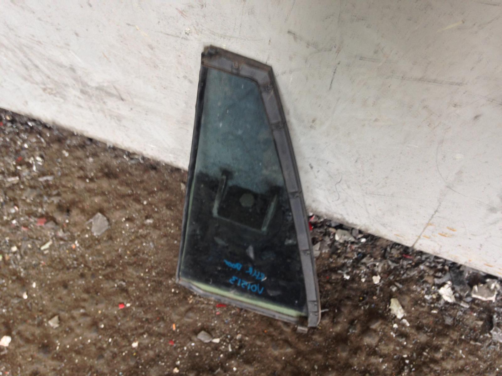 View Auto part Right Rear 1/4 Door Glass Toyota Rav4 2001