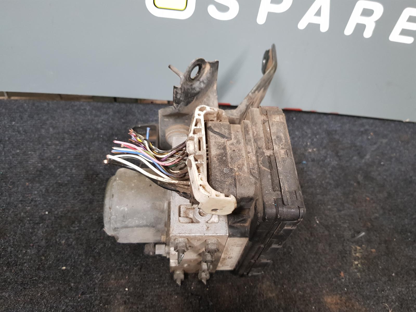 View Auto part Abs Pump/Modulator Toyota Avensis 2002