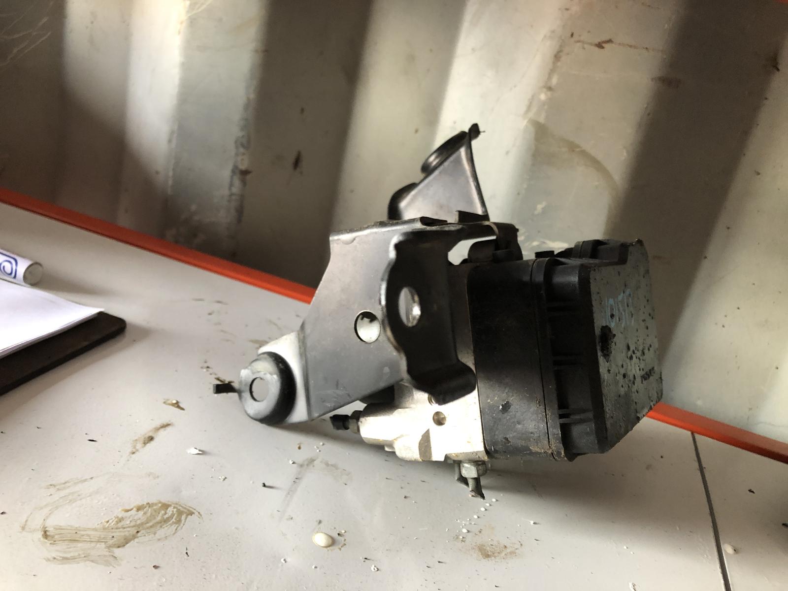 View Auto part Abs Pump/Modulator Toyota Rav4 2001