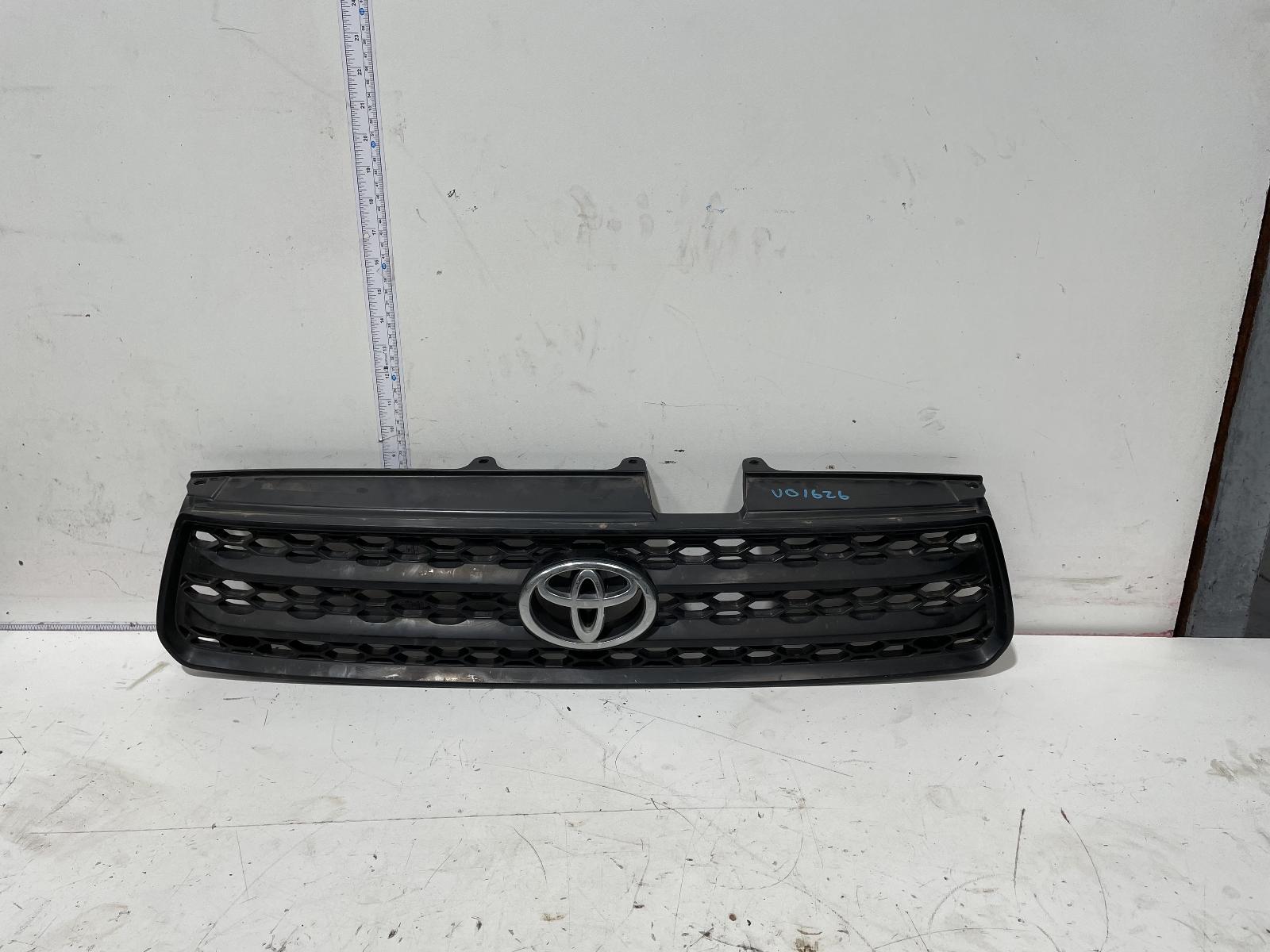 View Auto part Grille Toyota Rav4 2002