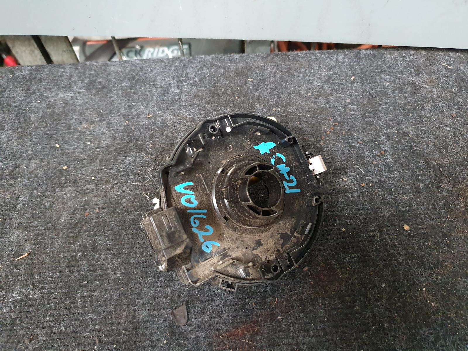 2002 Toyota Rav4 Airbag Module/Sensor View Auto part Airbag Module/Sensor Toyota Rav4 2002