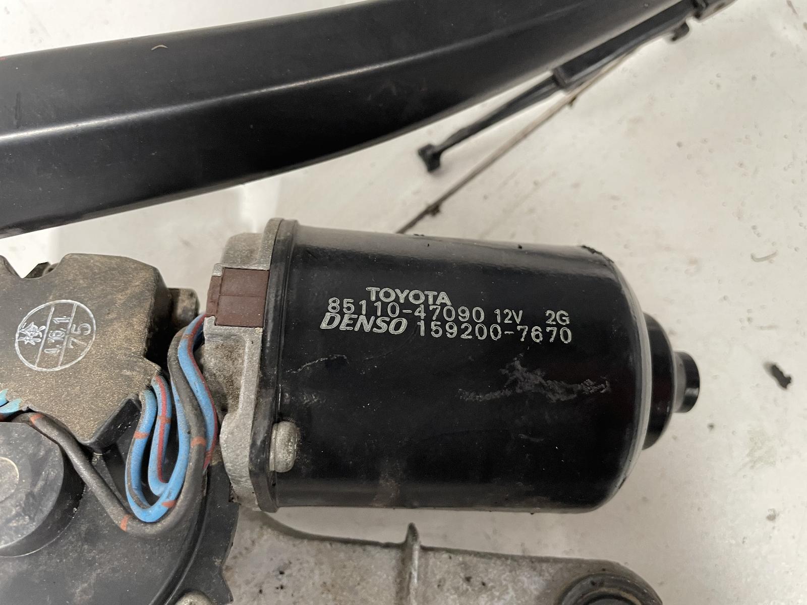 View Auto part Wiper Motor Toyota Prius 2005