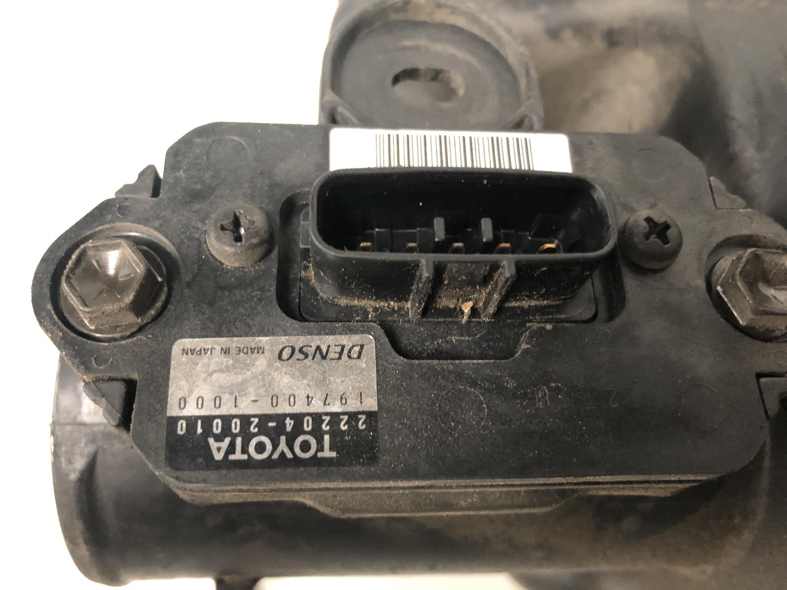 View Auto part Air Cleaner/Box Toyota Camry 1999