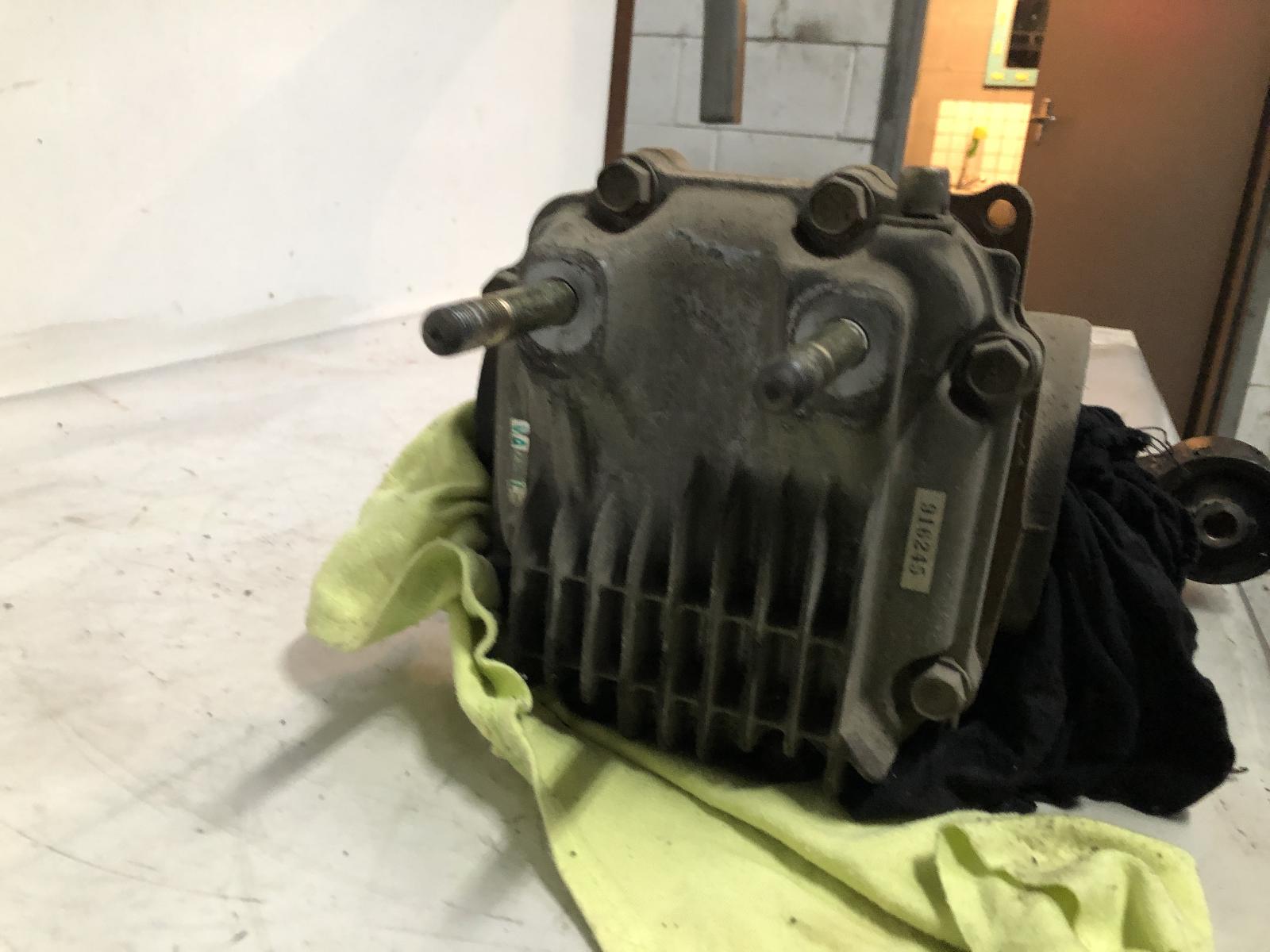 View Auto part Differential Centre Subaru Liberty 2004