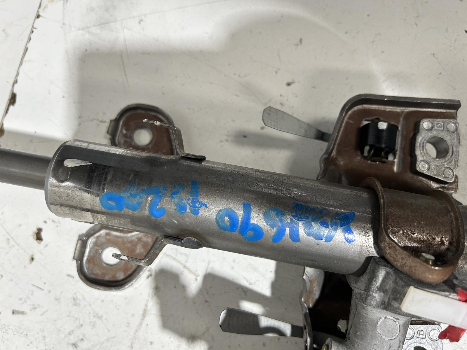 View Auto part Steering Column Lexus Is200/is300 1999