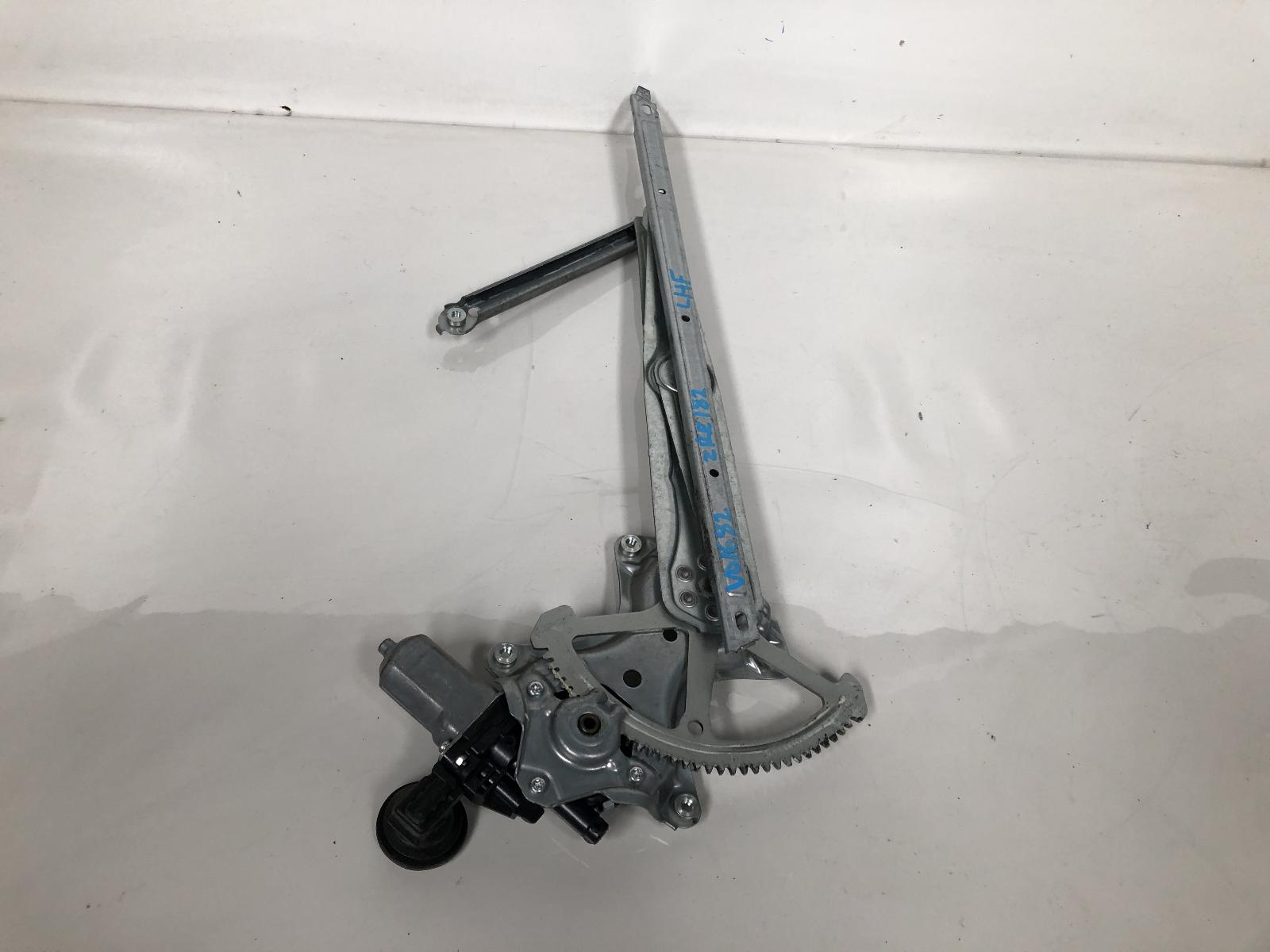 View Auto part Left Front Window Reg/Motor Toyota Corolla 2015