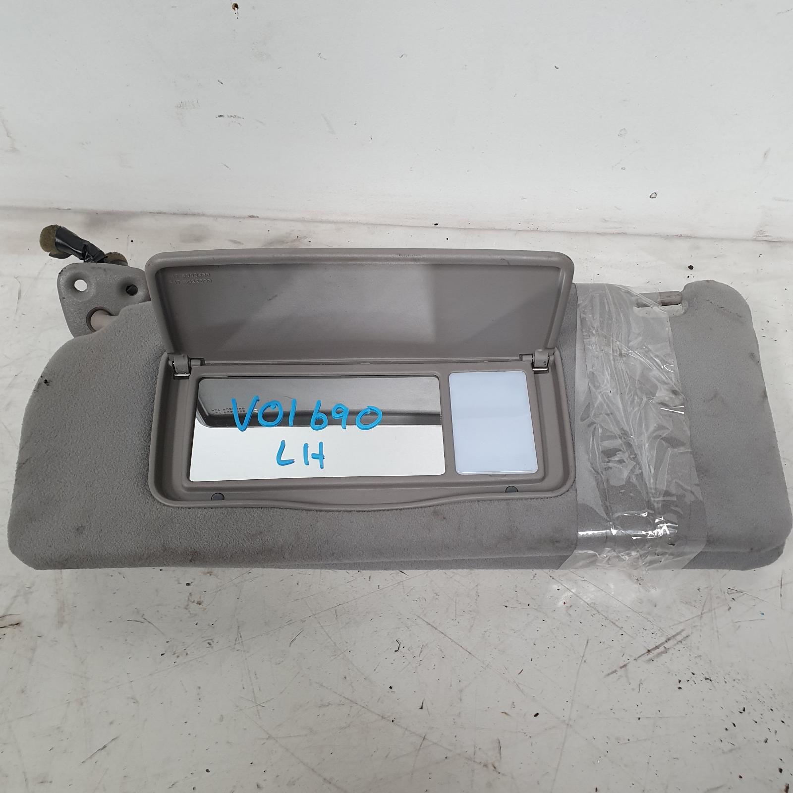 View Auto part Sunvisor Lexus Is200/is300 1999
