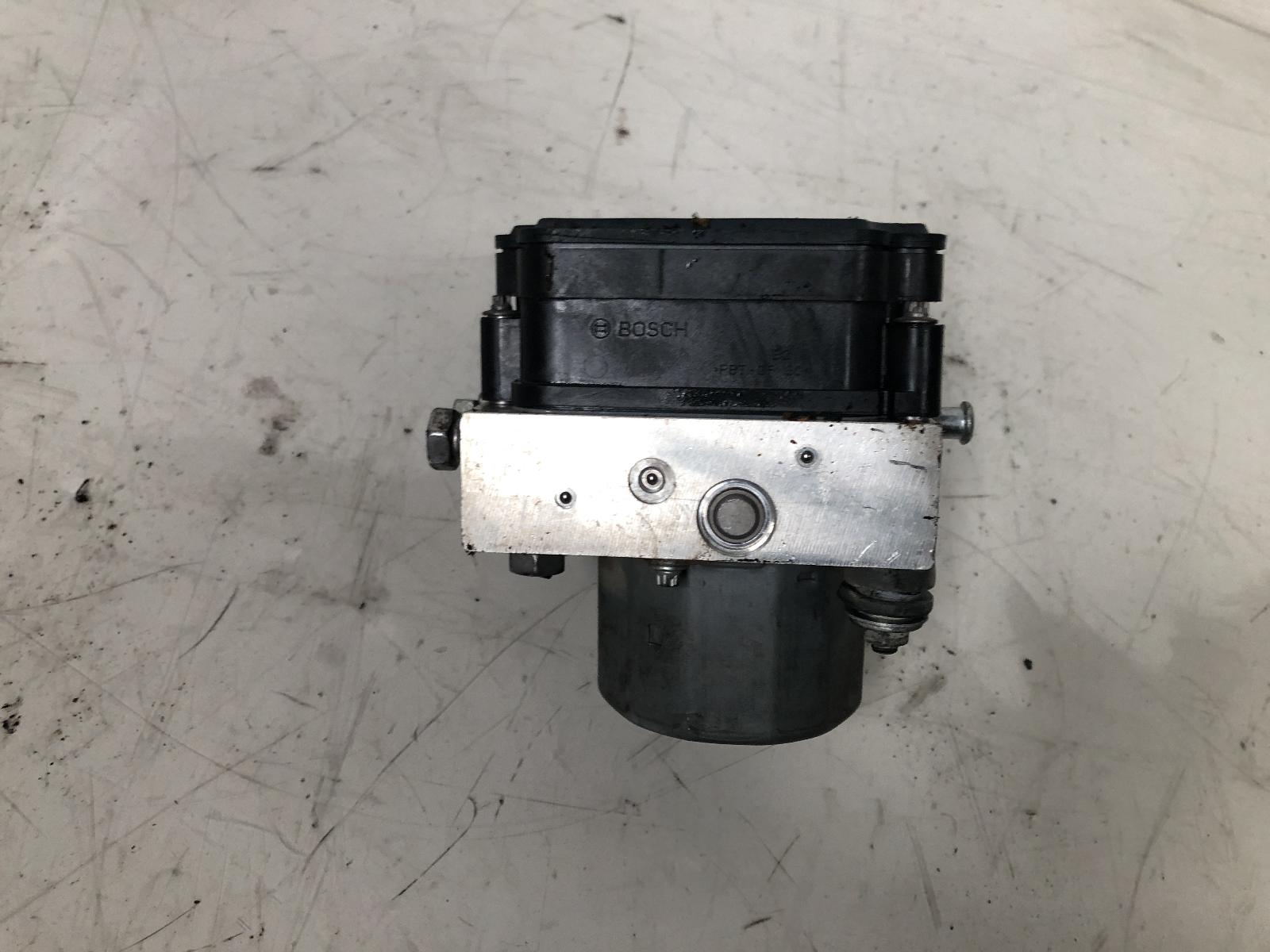 View Auto part Abs Pump/Modulator Holden Commodore 2014