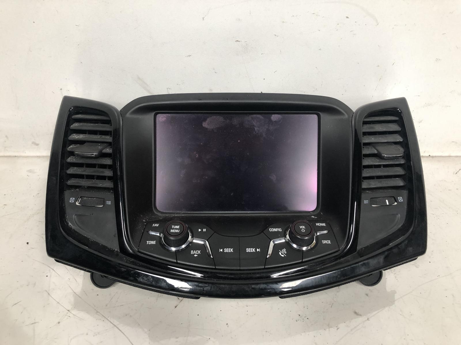 View Auto part Radio/Cd/Dvd/Sat/Tv Holden Commodore 2014