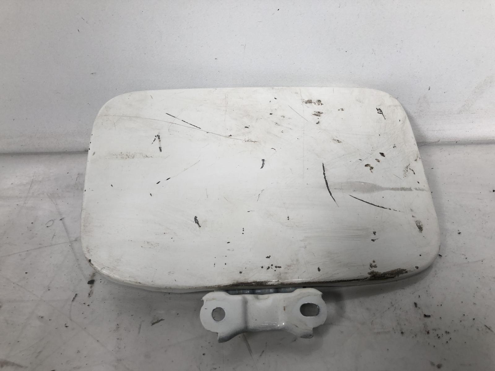 View Auto part Fuel Door / Filler Toyota Hiace 2009