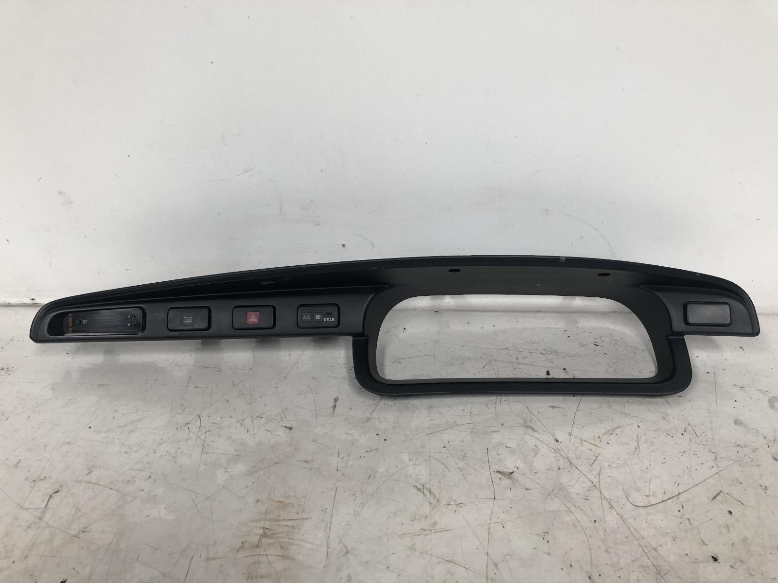 View Auto part Clock Toyota Spacia 1998