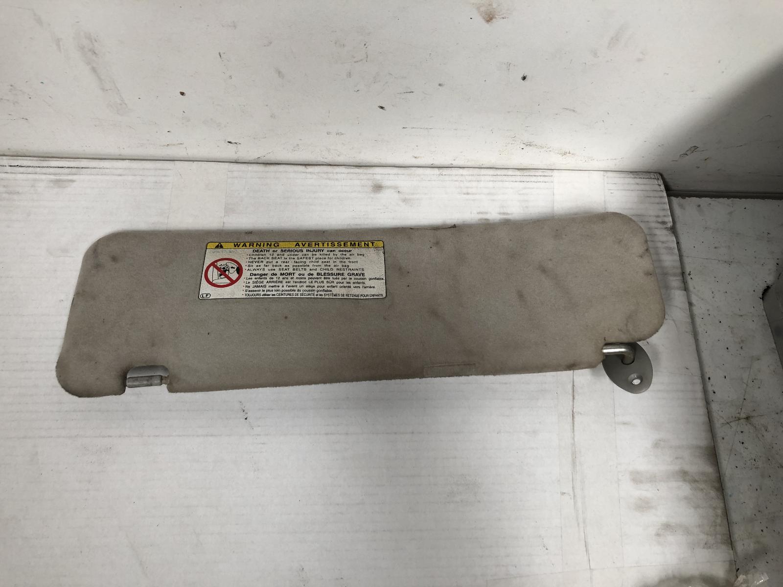 View Auto part Sunvisor Toyota Hiace 2009