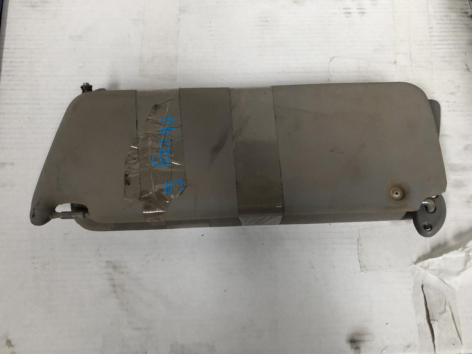 View Auto part Sunvisor Toyota Dyna 1999