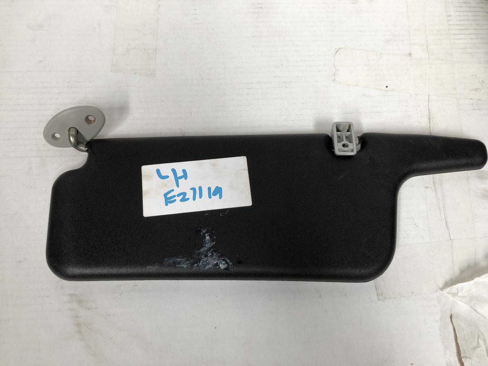 View Auto part Sunvisor Toyota Camry 1990