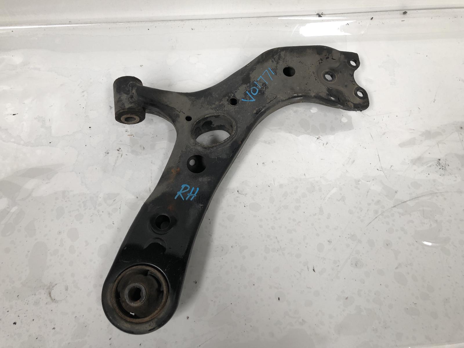 View Auto part Right Front Lower Control Arm Toyota Rav4 2007