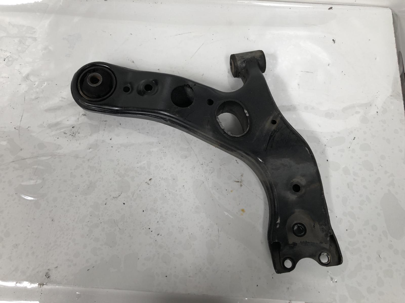 View Auto part Left Front Lower Control Arm Toyota Rav4 2007
