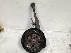 View Auto part Right Rear Hub Assembly Toyota Rav4 1998