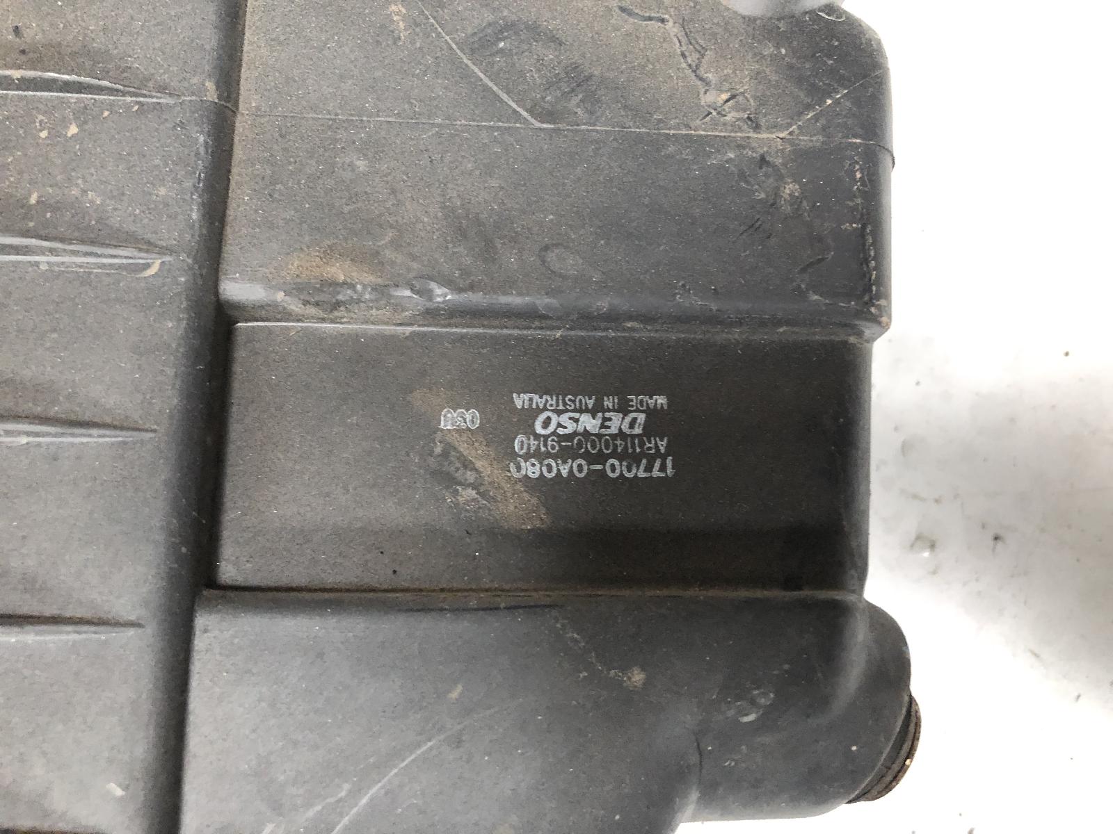 View Auto part Air Cleaner/Box Toyota Camry 1999