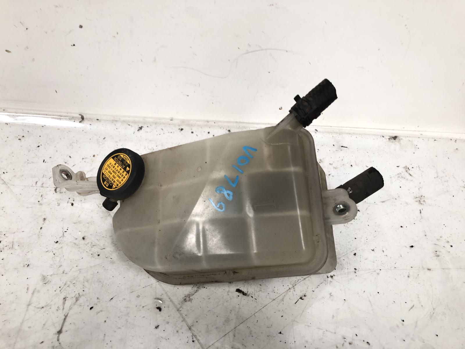 View Auto part Overflow Bottle Toyota Corolla 2008