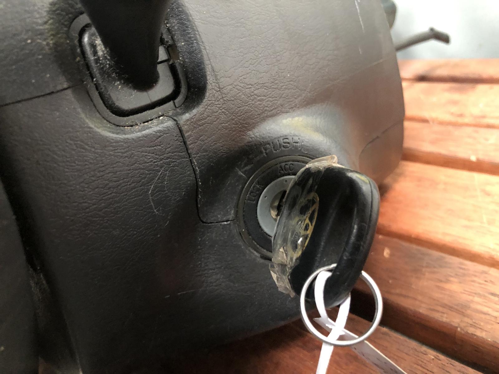 View Auto part Ignition W/ Key Toyota Avensis 2006