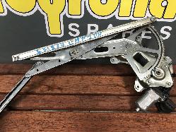 View Auto part Left Front Window Reg/Motor Toyota Yaris 2008