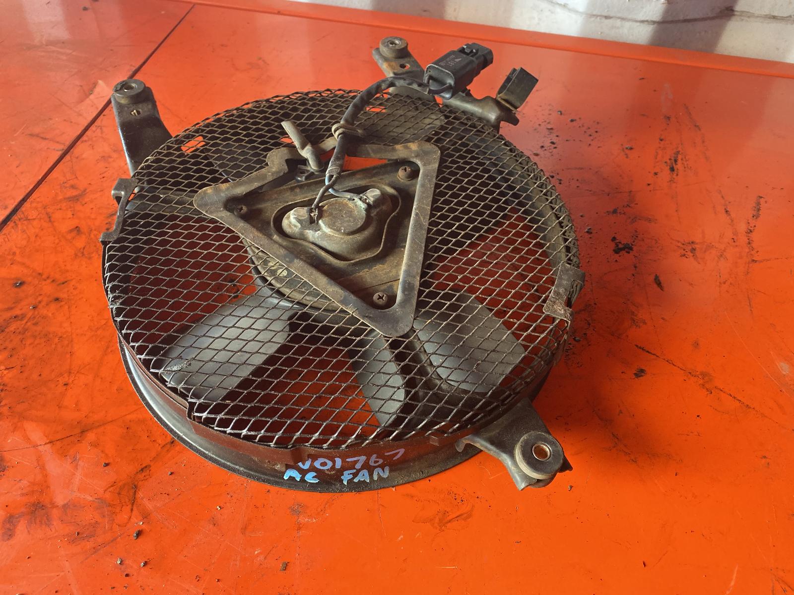 View Auto part Fan Toyota 4 Runner 1990