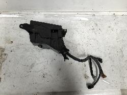 View Auto part Fuse Box Toyota Rav4 2007