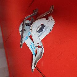 View Auto part Bonnet Hinge/Strut Toyota Hiace 2009