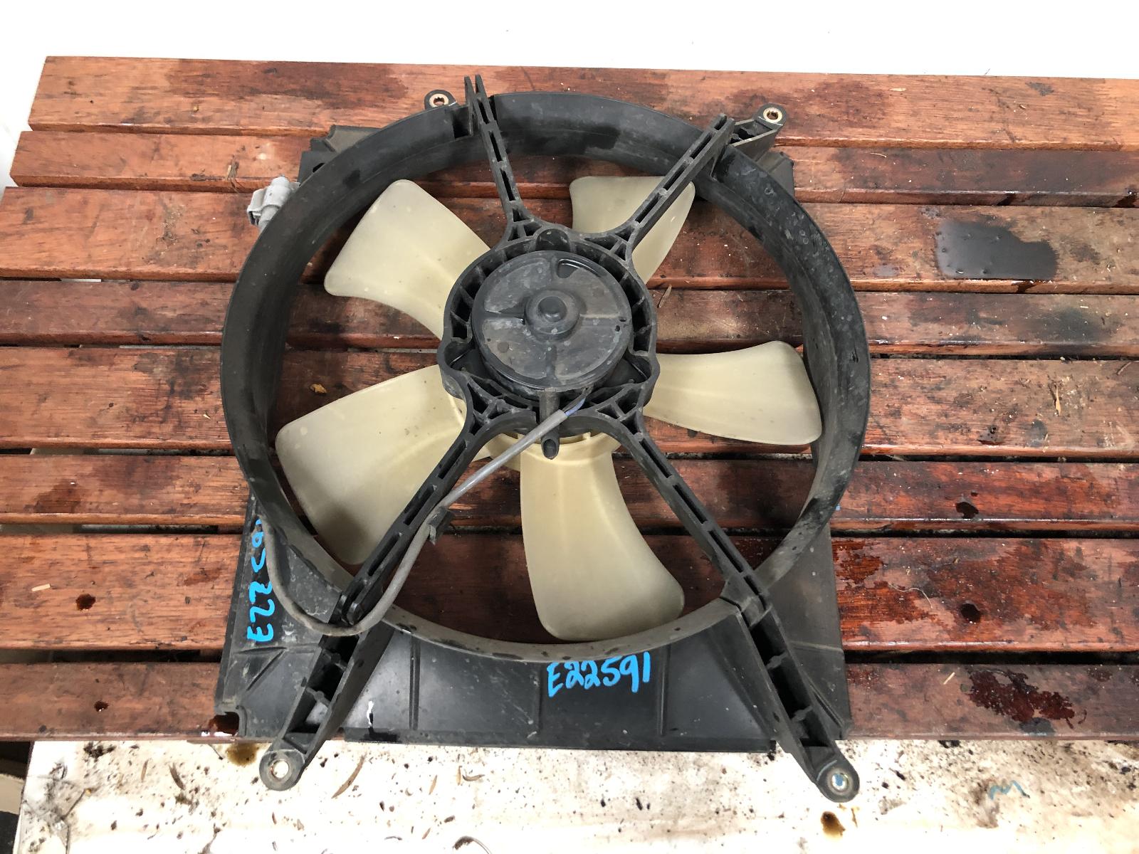 View Auto part Fan Toyota Avalon 2003